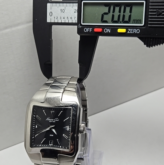 Mens Kenneth Cole 36mm Date Silver Tone Black Stainless Watch KC3405 New Battery - Picture 5 of 8